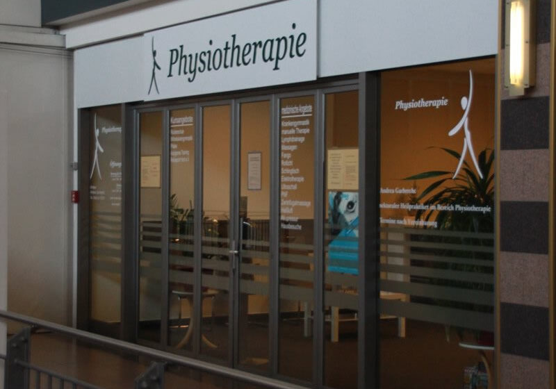 Eingang Physiotherapie im HEP
